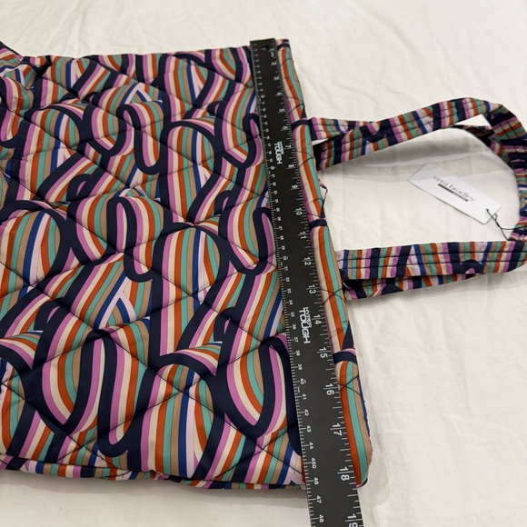 Vera Bradley Large Retro Ribbons Ultralight East West Tote Preppy Travel NWT - Picture 12 of 14